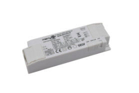 18W و 40W مستشعر محرك LED DIM مع خيارات التيار المتعددة اختيار درجة حرارة اللون